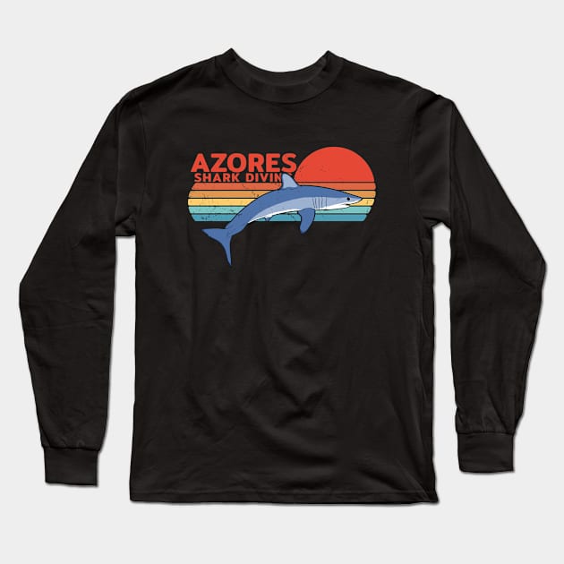 Mako Shark Azores Shark Diving Long Sleeve T-Shirt by NicGrayTees